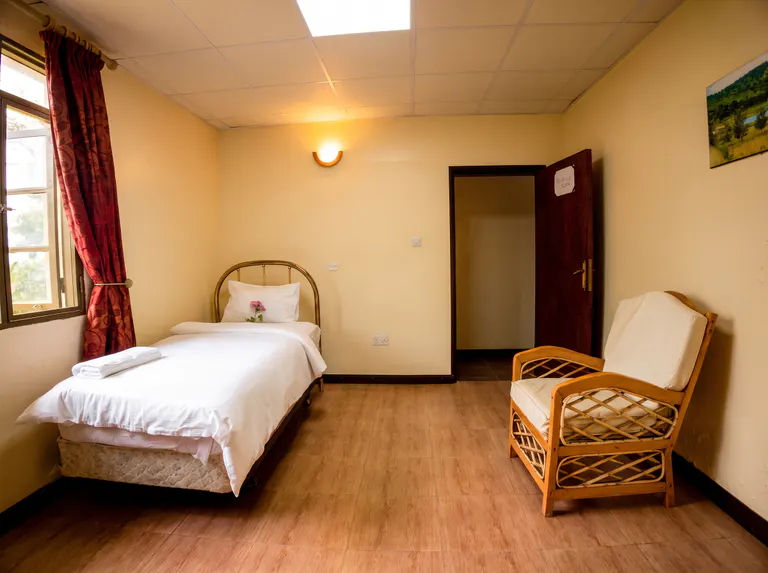 Deluxe single-bed room at The Nyakaju.